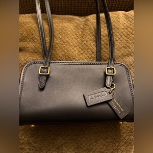 Coach Swing Zip Bag 20